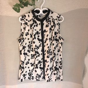 Worthington Dalmatian sleeveless blouse